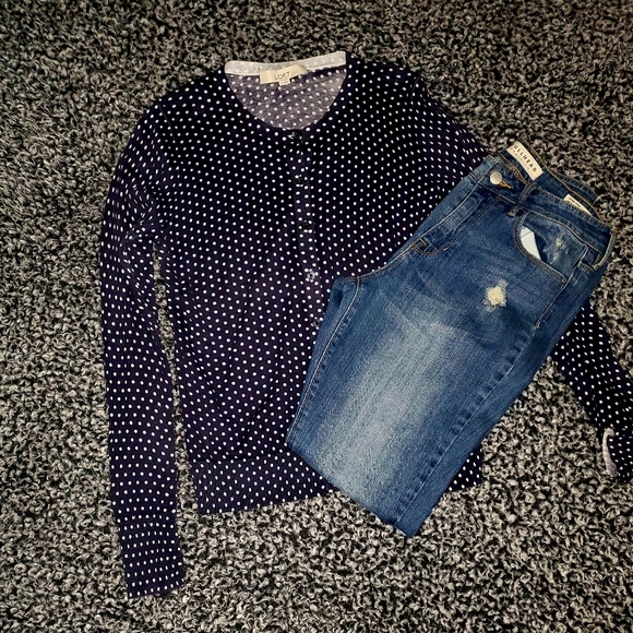 LOFT Blue & White Poka Dot Button up - Picture 3 of 12